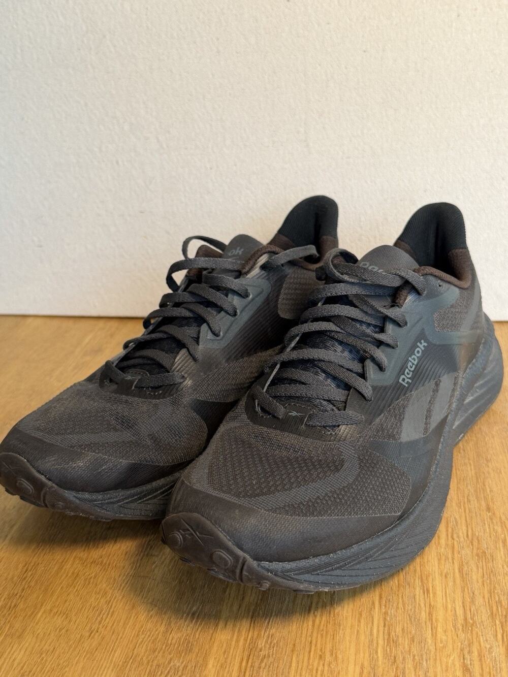 Reebok Running Shoes Men’s Size 10.5 Black Athletic Sneakers Training Gym